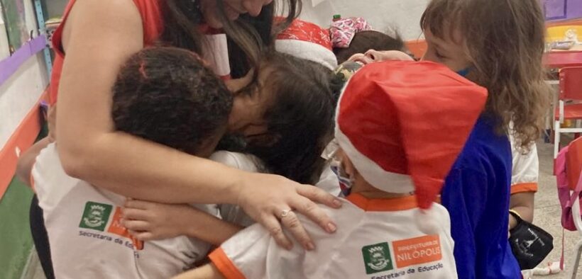 Foto tirada em festa de natal. Divulgação: Lorrayne Barreto